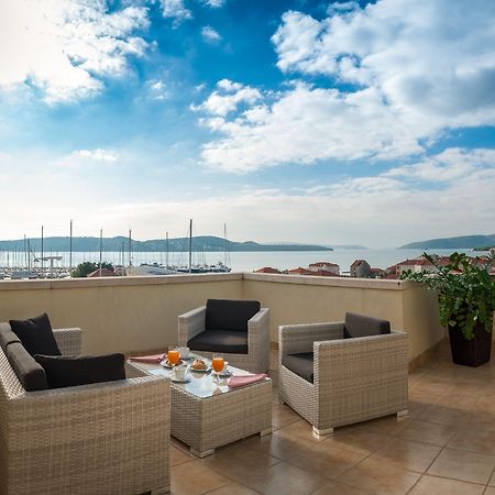 Hotel Rotondo Donji Seget Buitenkant foto