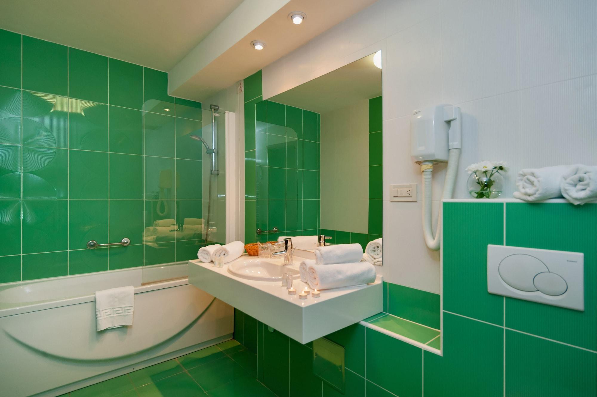 Hotel Rotondo Donji Seget Buitenkant foto
