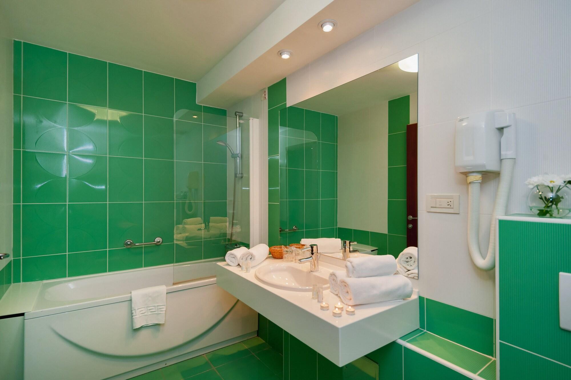 Hotel Rotondo Donji Seget Buitenkant foto