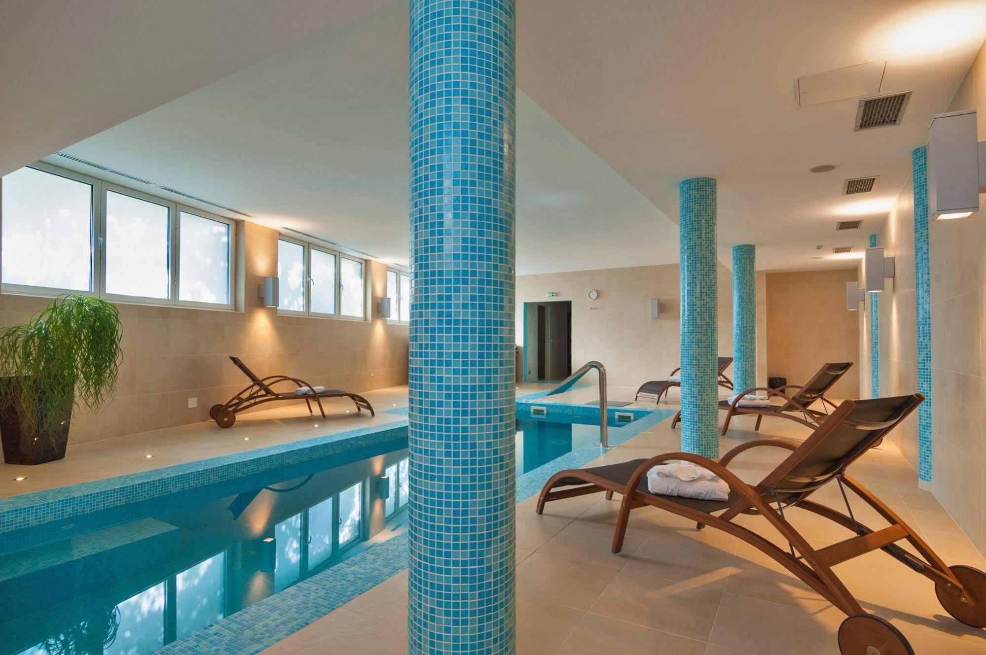 Hotel Rotondo Donji Seget Buitenkant foto